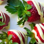 Decadent White Chocolate Dipped Strawberries: A Sweet Delight