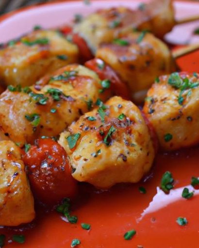 Savor the Flavor: Garlic Parmesan Chicken Skewers Recipe